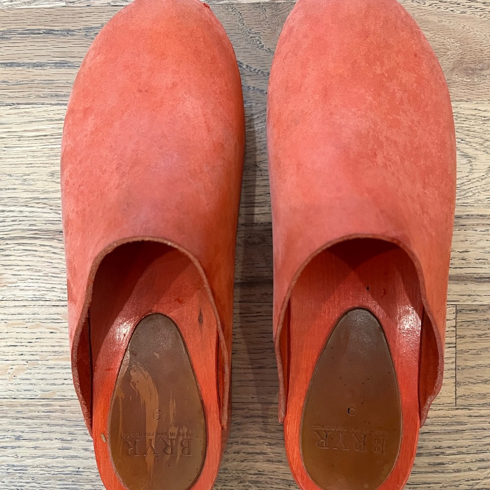 Bryr Women's Orange Mules